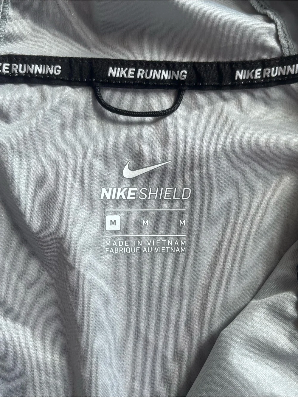 Nike Women's Runway Shield Running Jacket Medium Gray